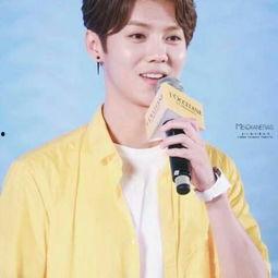 吃瓜头像 男生帅气,帅气男生吃瓜头像风采展示