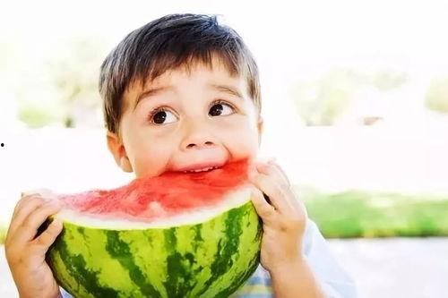 张玉杰吃瓜,揭秘娱乐圈幕后故事