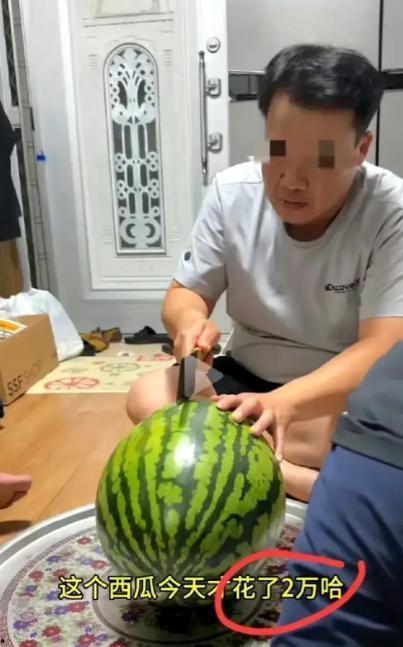 连线直播吃瓜,吃瓜群众的狂欢盛宴